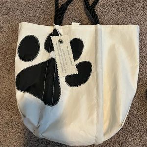Paw print sea bag